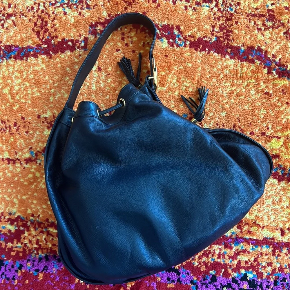 Authentic Gucci shoulder bag. - Picture 7 of 7